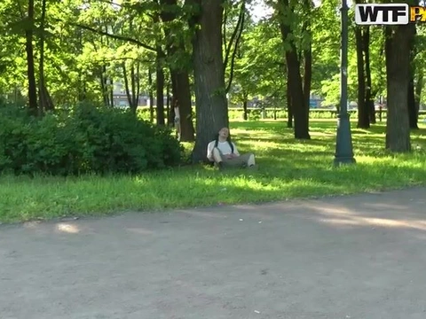 Пикап в России - русская девушка дала туристу выебать себя прямо на улице