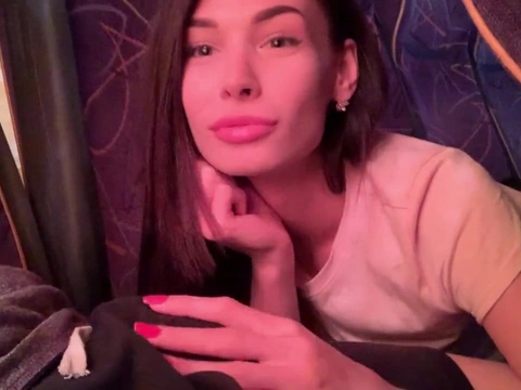 Реальный секс в автобусе снятый на мобильный телефон